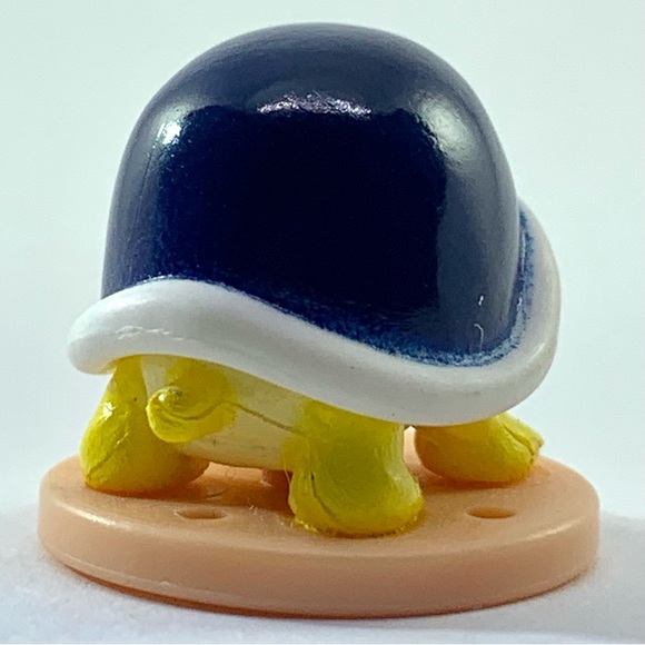 Nintendo Super Mario Brothers Buzzy Beetle Koopa mini action figure - Picture 3 of 9